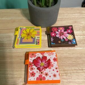 Floral Notepad Set with Pens